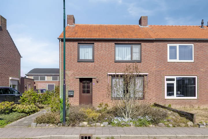 Foto 2 van Jenniskensstraat 4