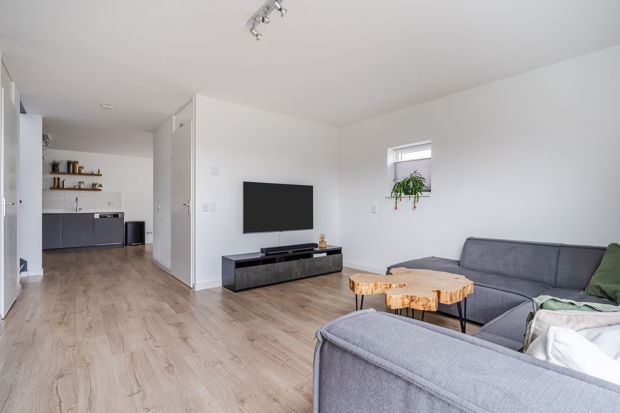 Foto 12 van Catharina van Renneshof 9