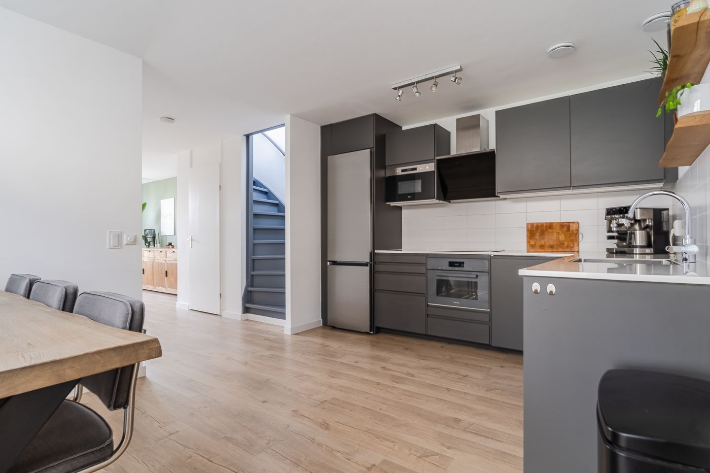 Foto 14 van Catharina van Renneshof 9