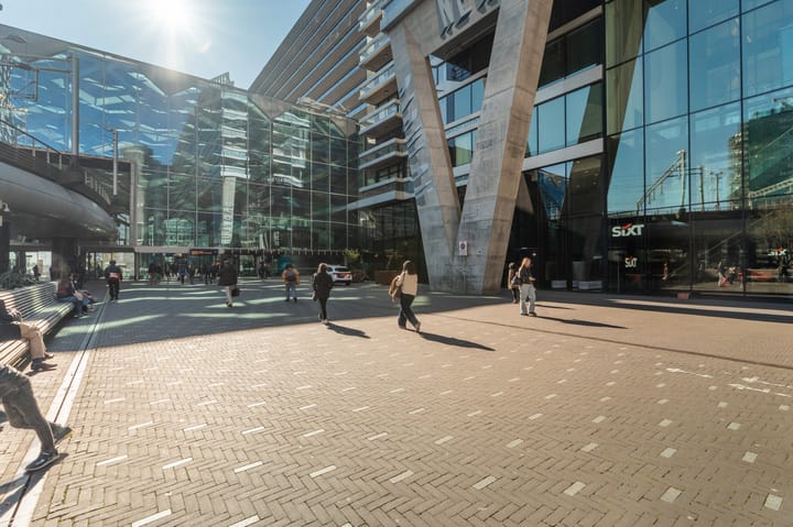 Foto 4 van Anna van Buerenplein 272