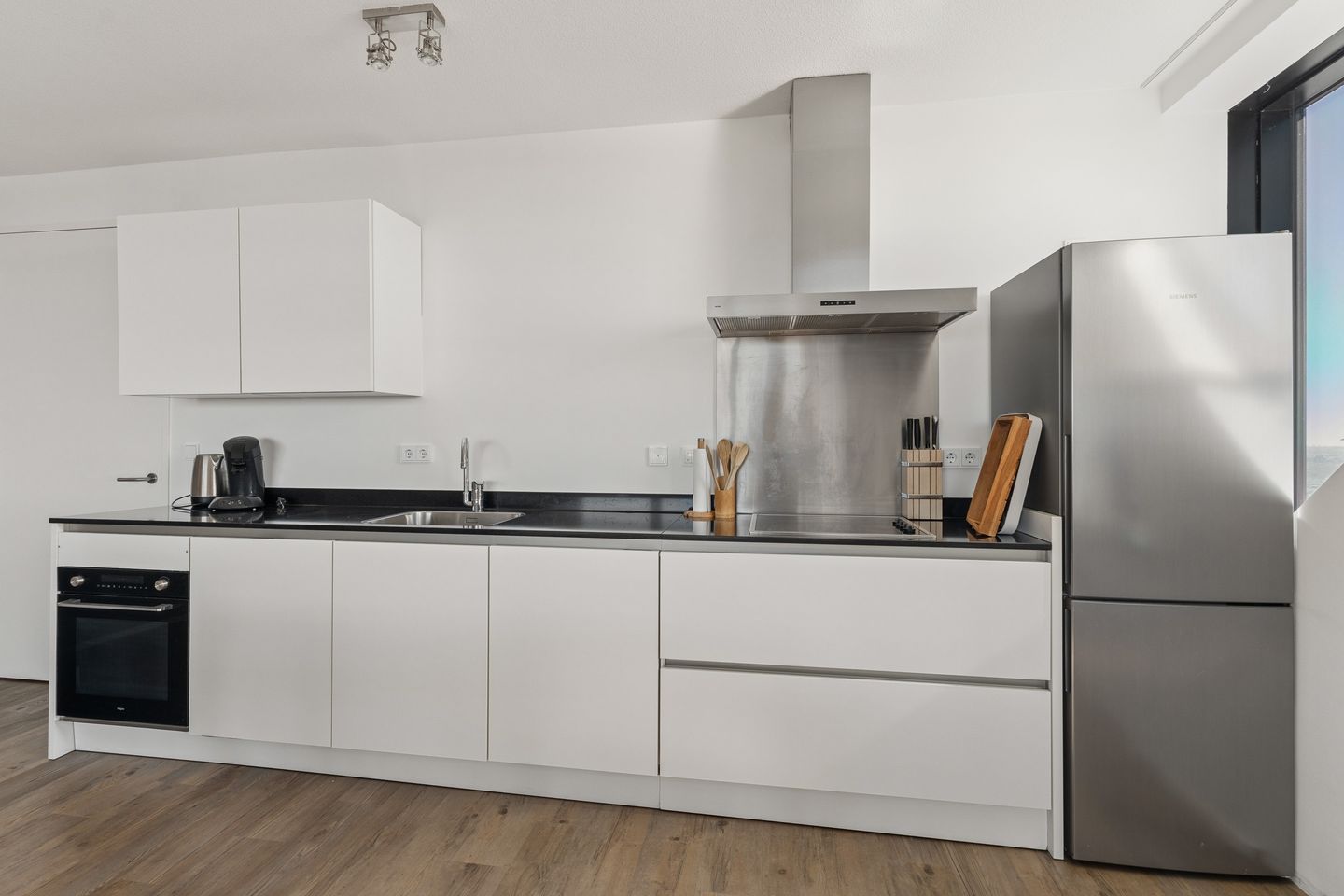 Foto 20 van Anna van Buerenplein 272