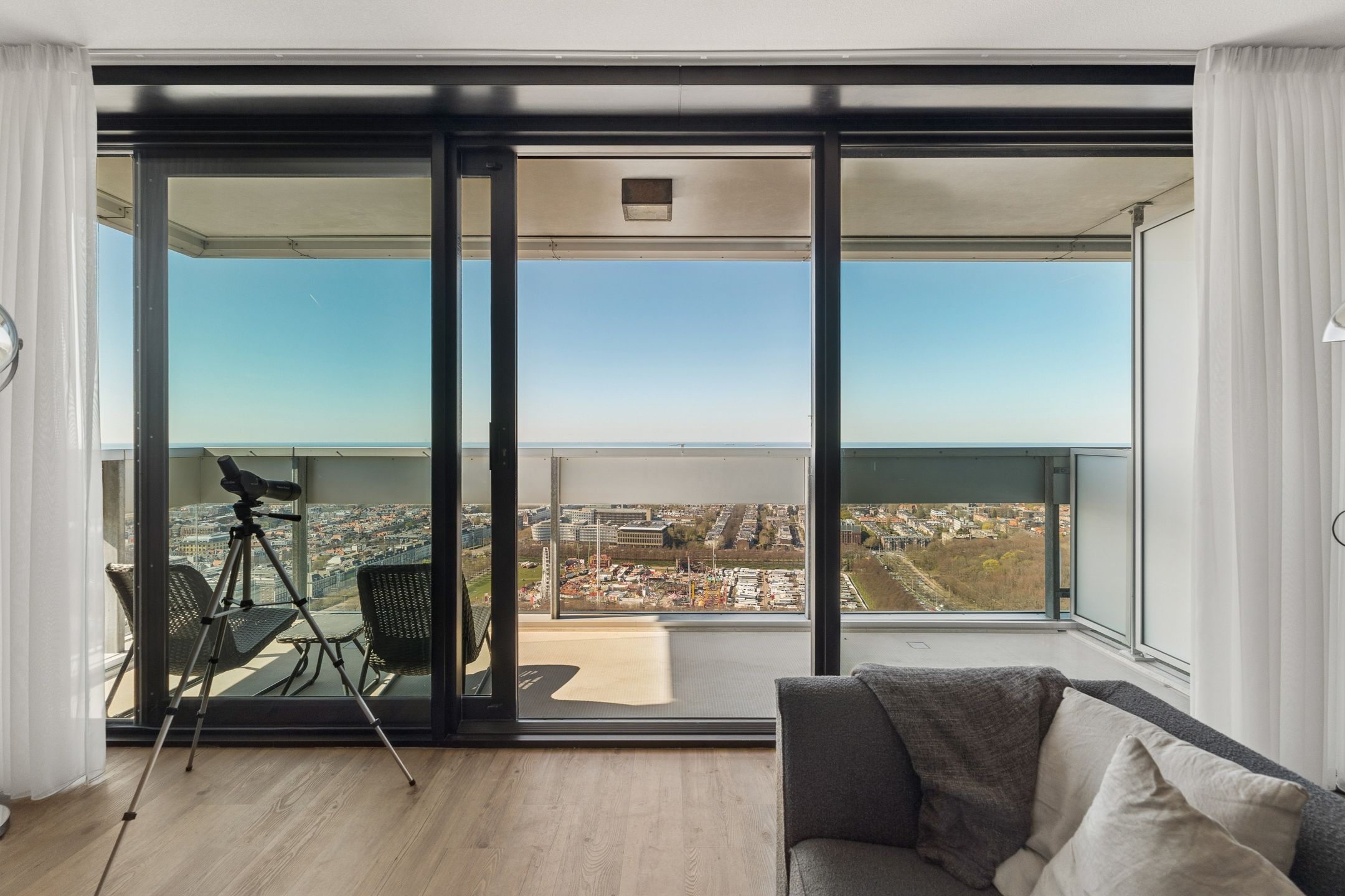 Foto 27 van Anna van Buerenplein 272