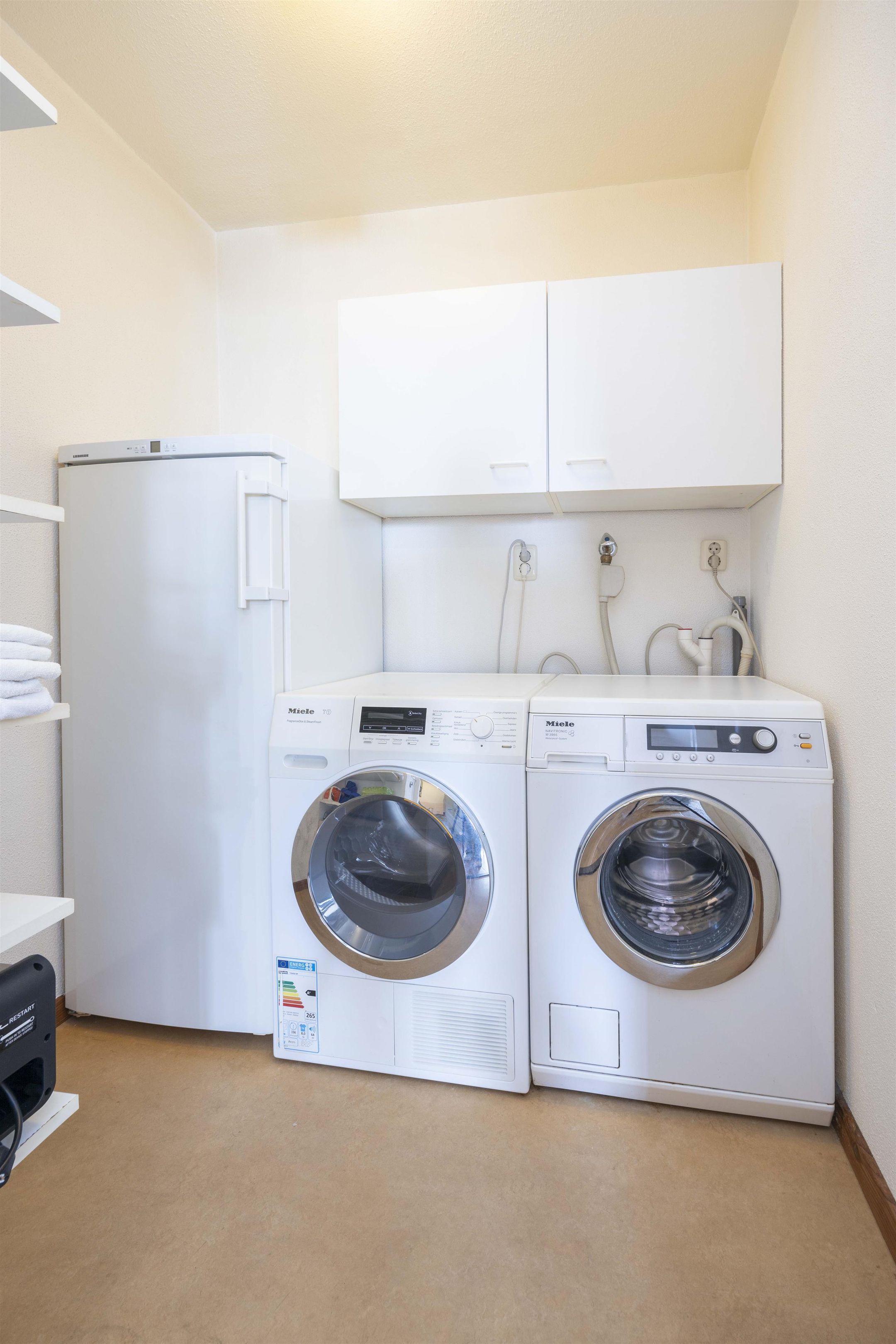 Photo 18 of Julianapark 95