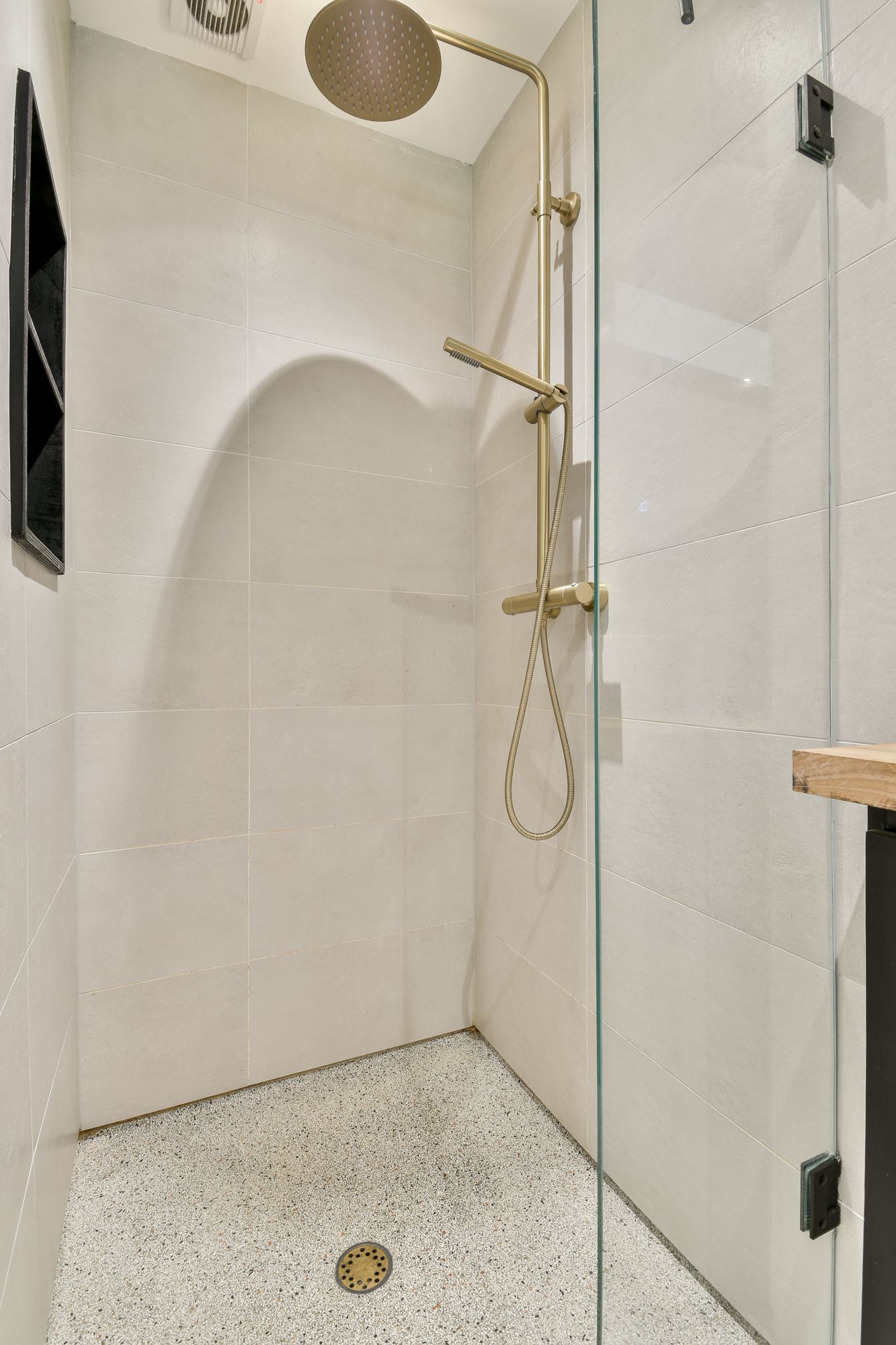 Foto 20 van Egidiusstraat 57-3