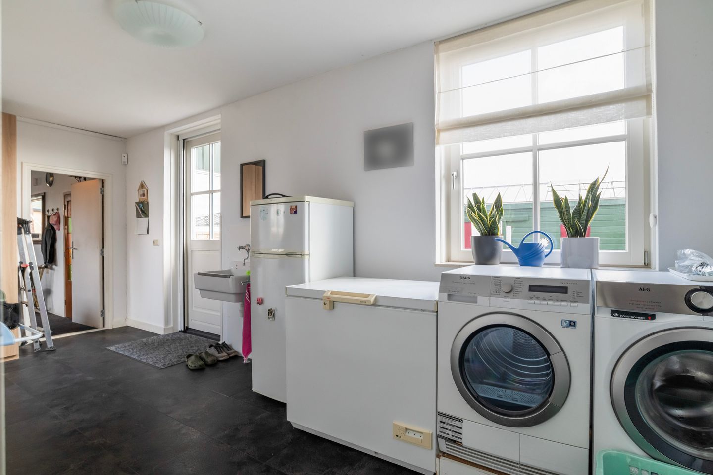 Photo 14 of Zwarteweg 21