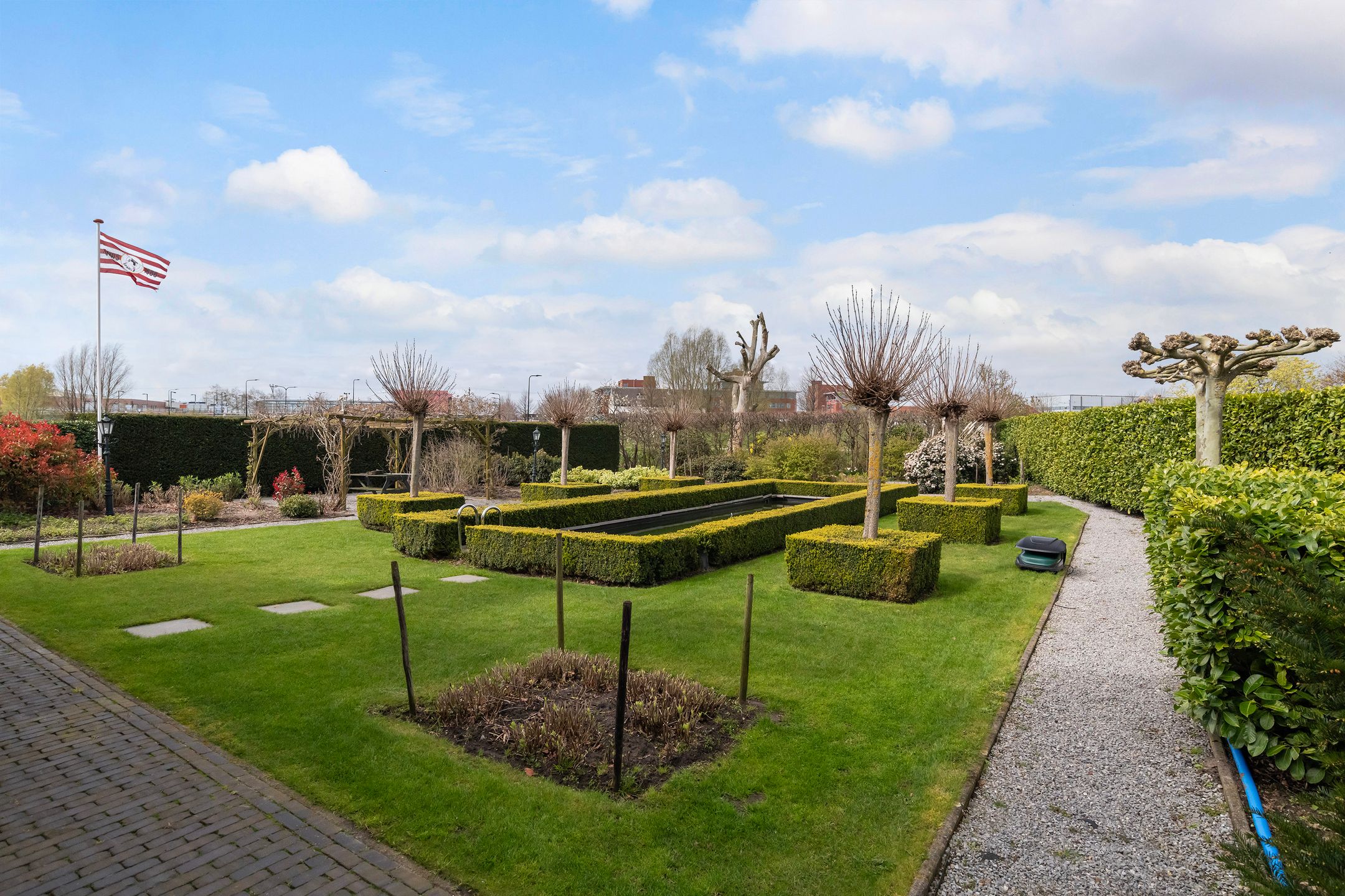 Photo 15 of Zwarteweg 21