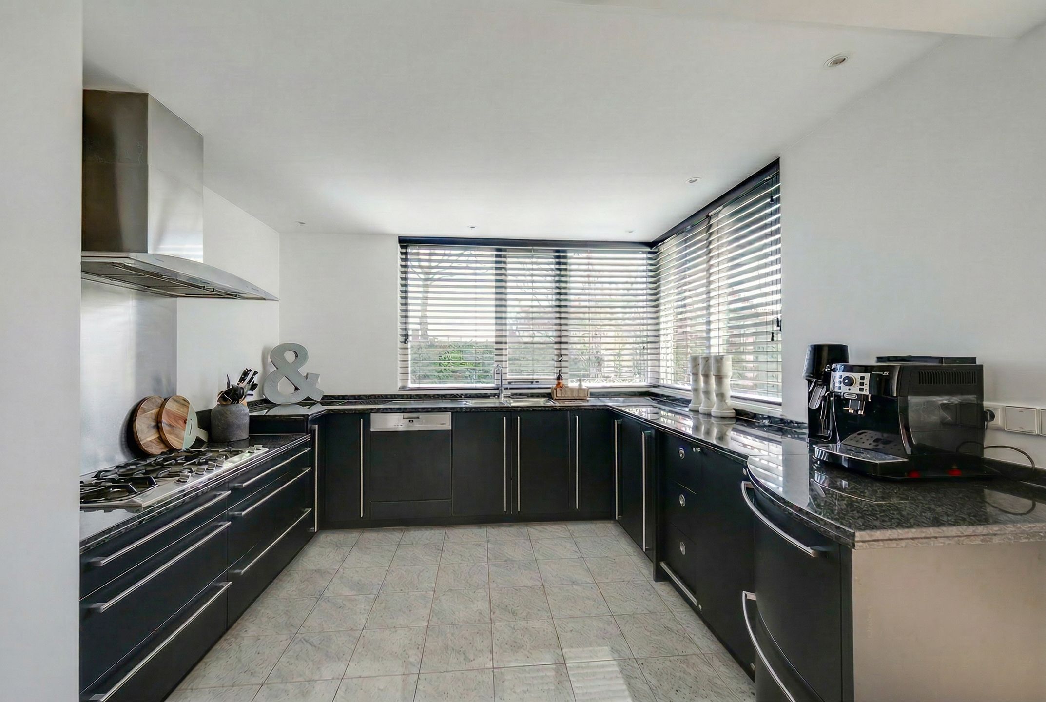 Photo 18 of Callenburghlaan 10