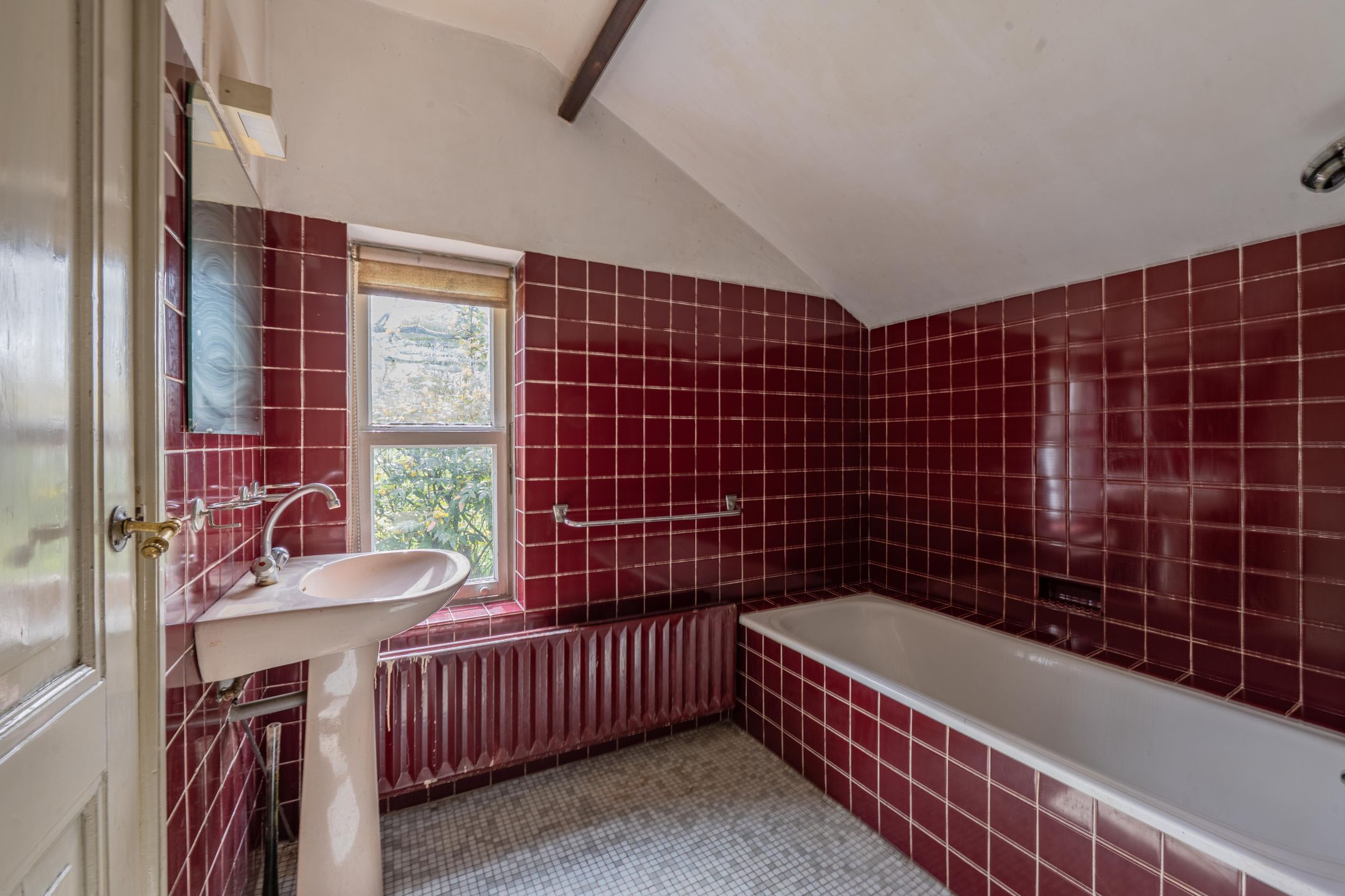 Detached Farmhouse with Large Forest Garden in Peaceful Batenburg — 24