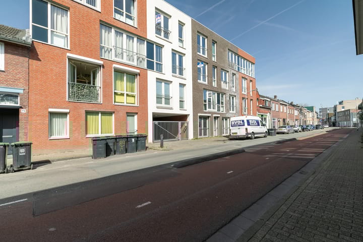 Foto 2 van Koestraat 67-24