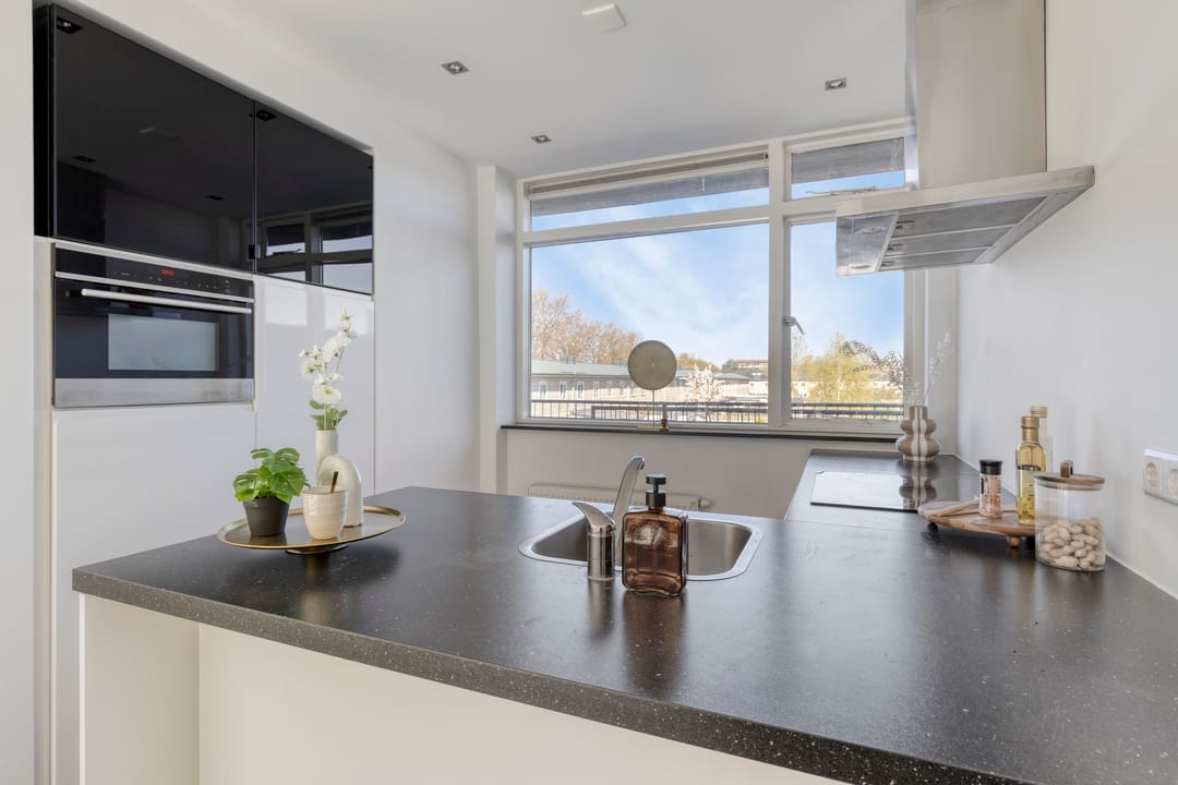 Foto 11 van van der Muydenstraat 76