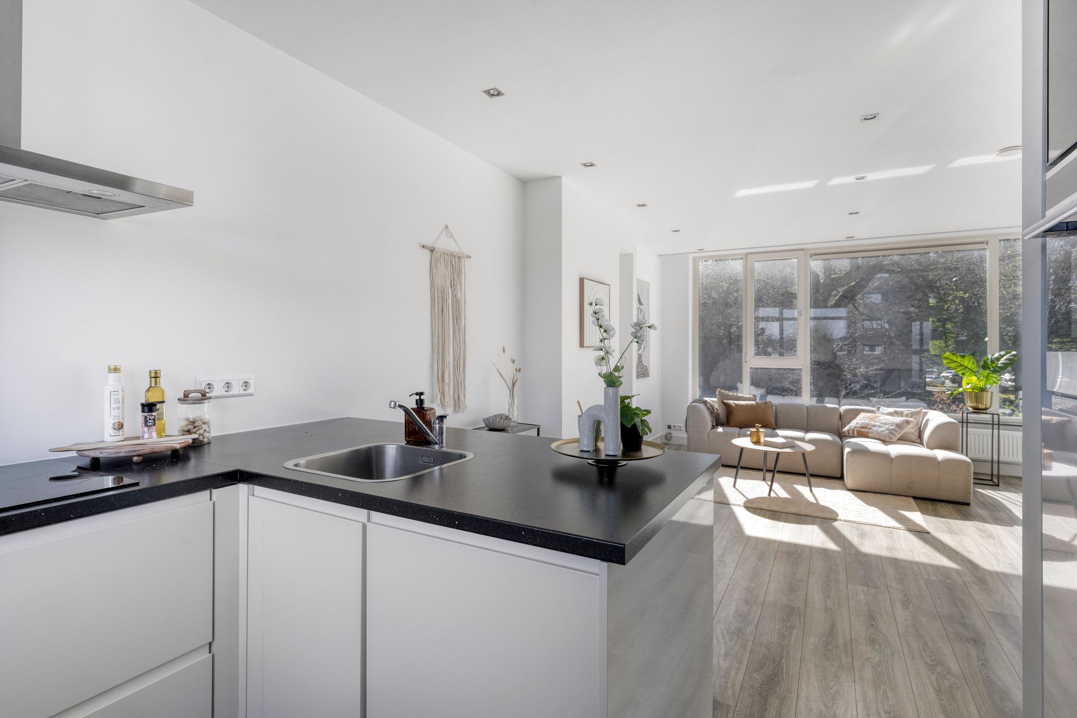 Foto 12 van van der Muydenstraat 76