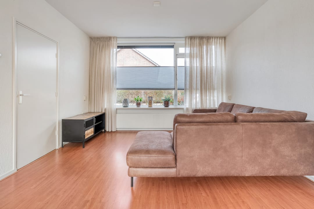 Foto 8 van Zwaluwstraat 14