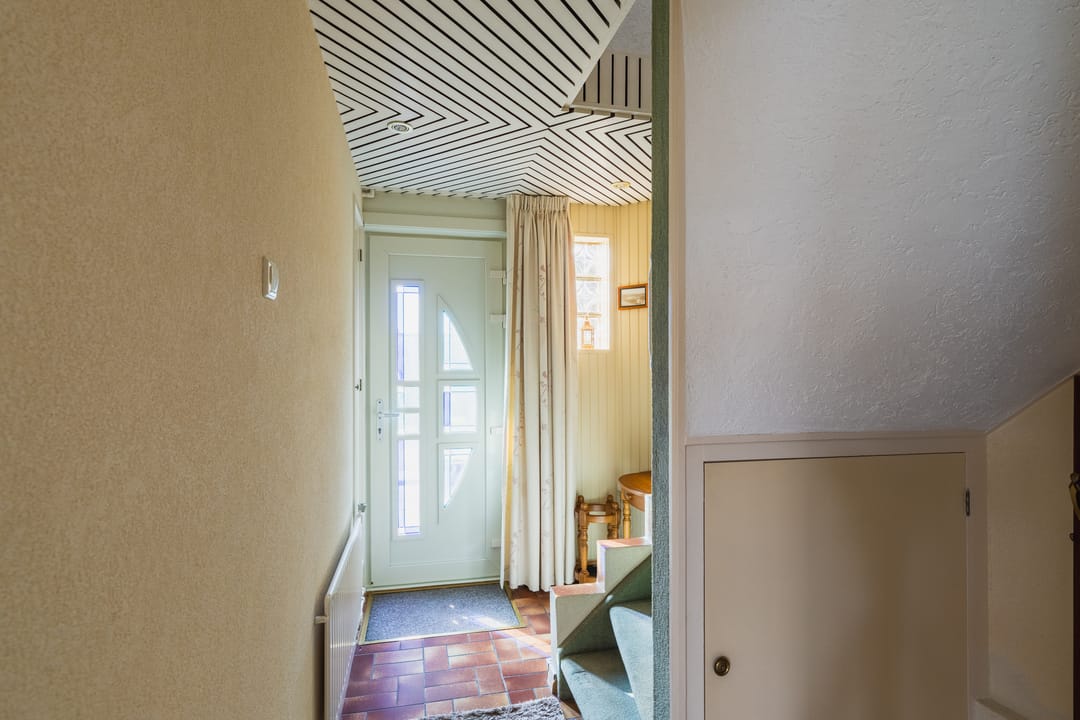 Well-maintained terraced house with three bedrooms near the Oosterschelde — 7