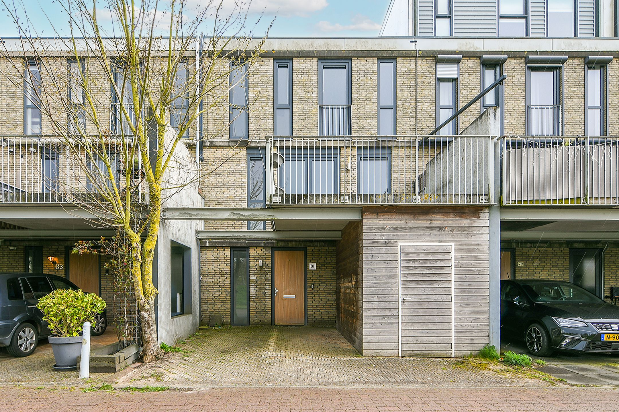 Photo 3 of Deltaweg 81