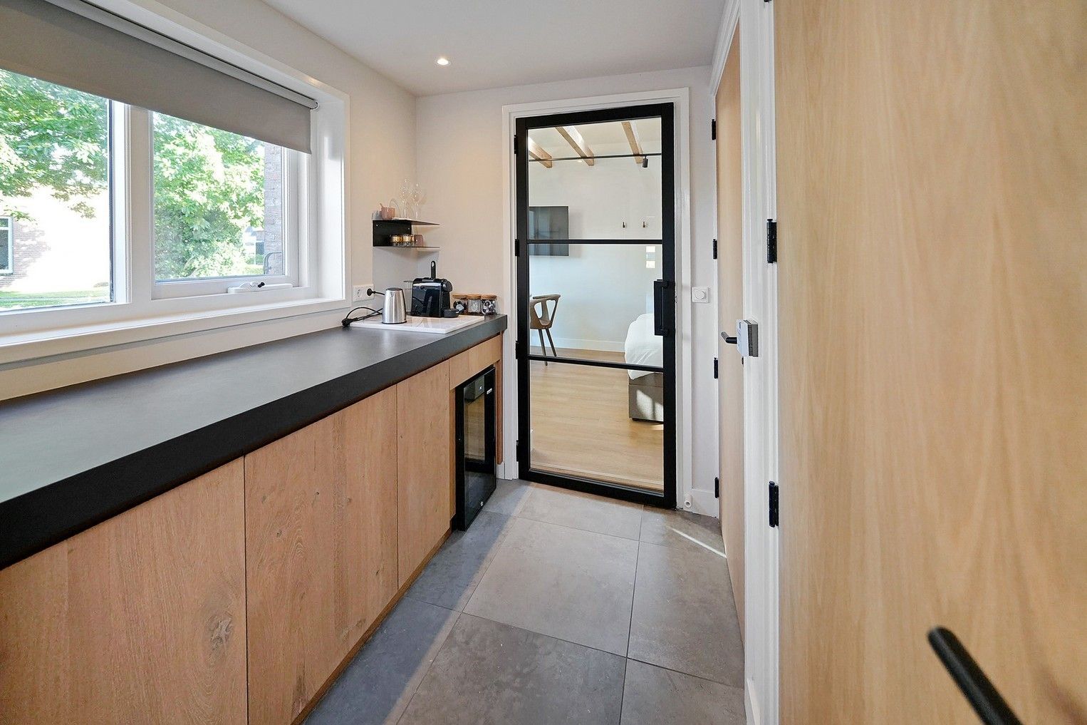 Photo 24 of Molendwarsstraat 9