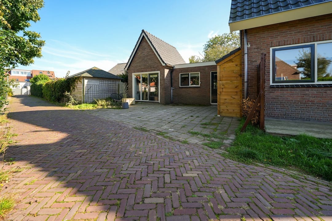 Photo 7 of Molendwarsstraat 9