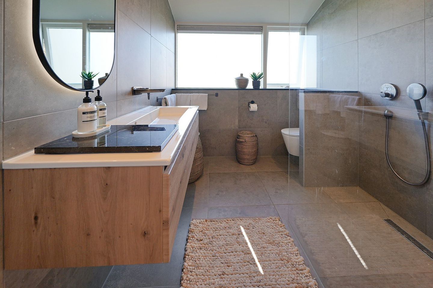 Photo 34 of Molendwarsstraat 9