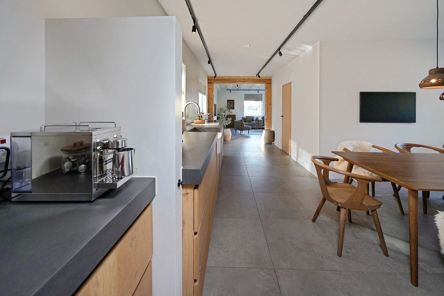 Photo 20 of Molendwarsstraat 9