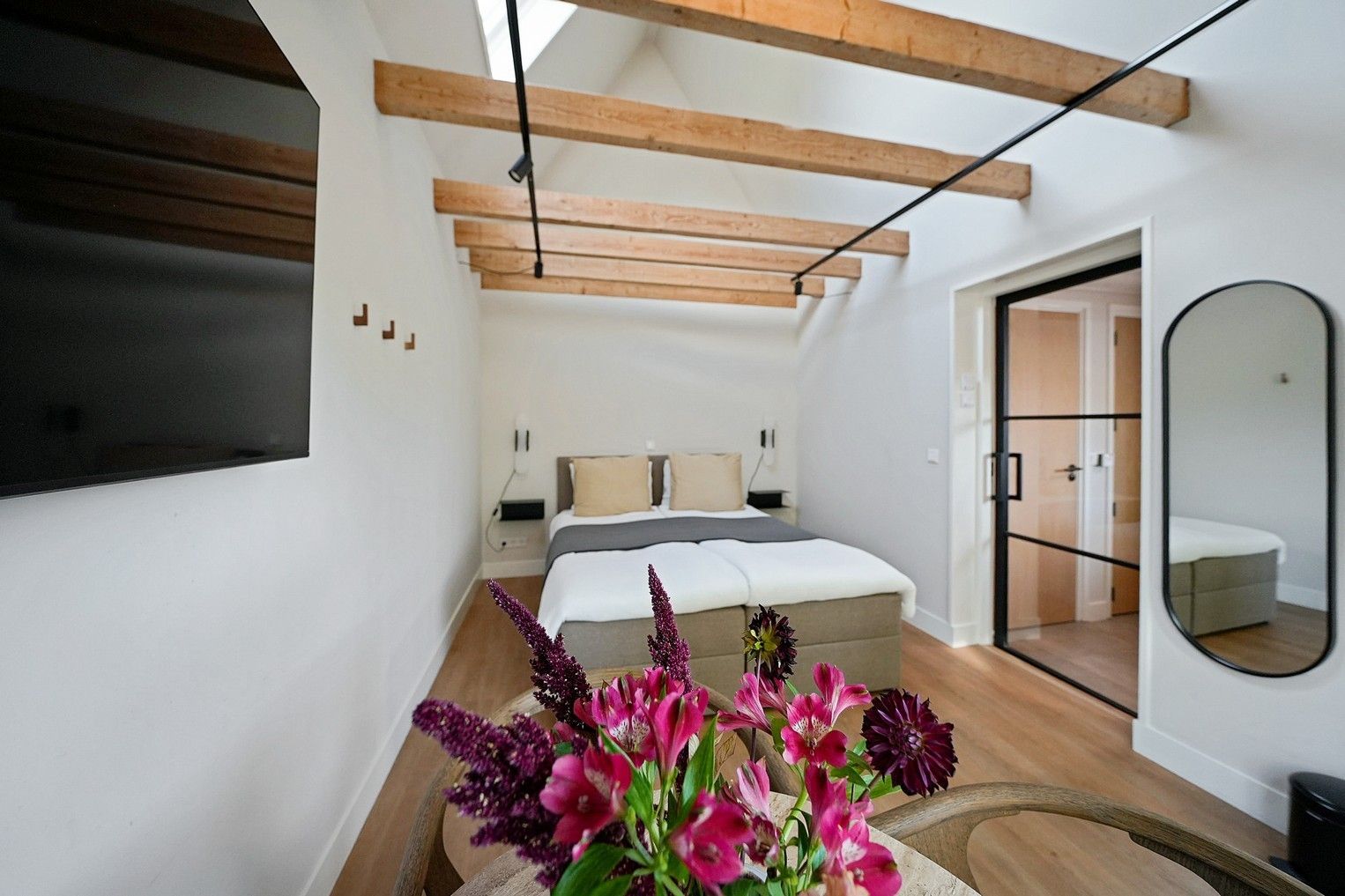 Photo 27 of Molendwarsstraat 9