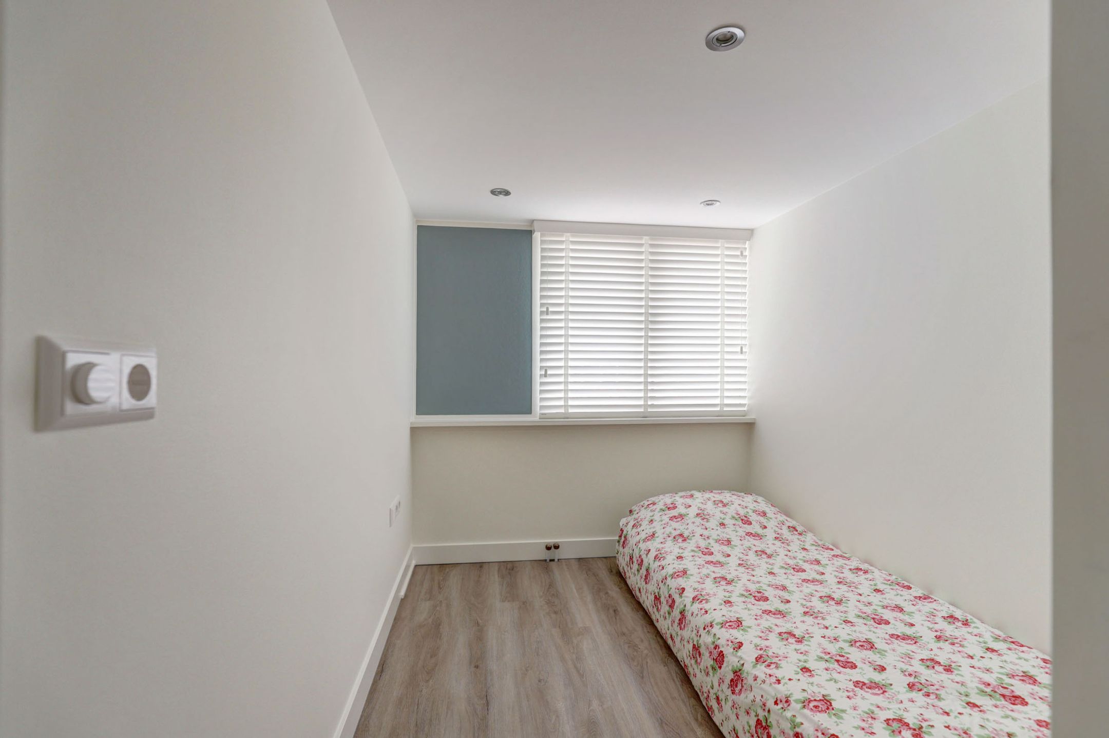 Foto 27 van van Baerlestraat 24