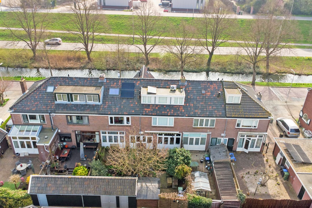 Foto 32 van van Baerlestraat 24