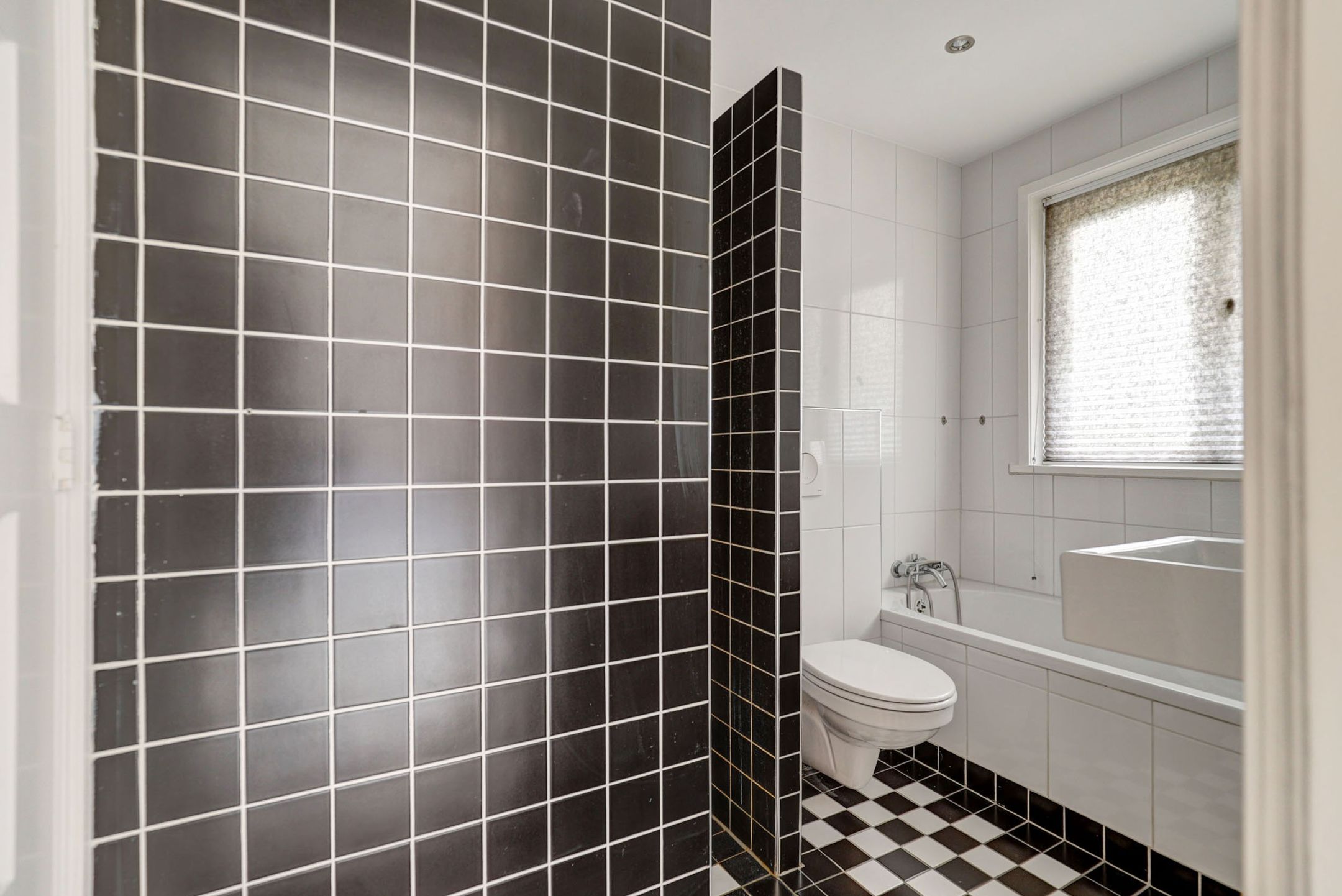 Foto 15 van van Baerlestraat 24