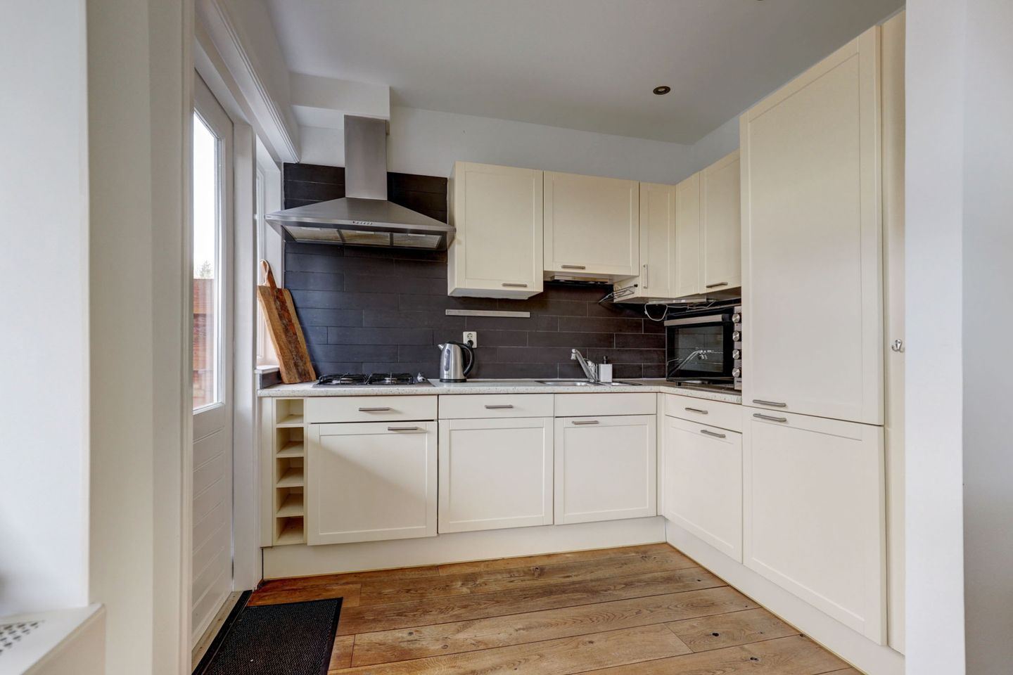 Foto 5 van van Baerlestraat 24