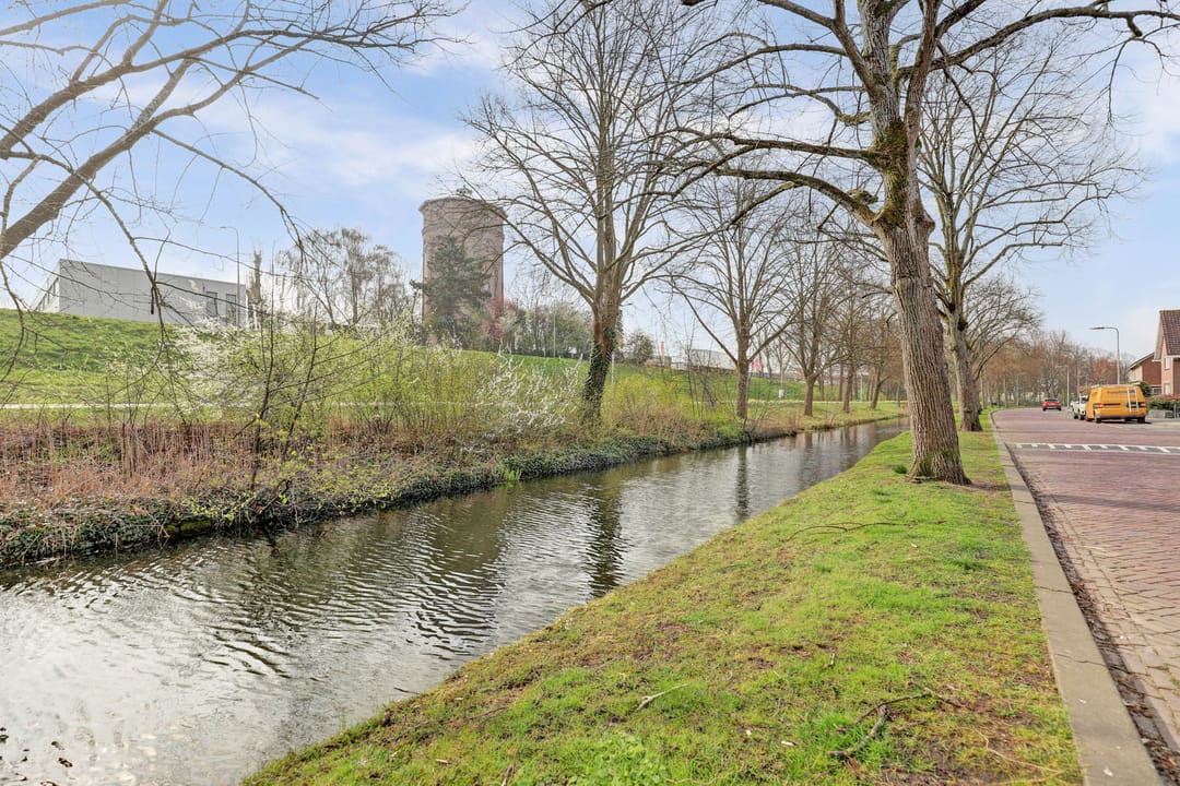 Foto 31 van van Baerlestraat 24