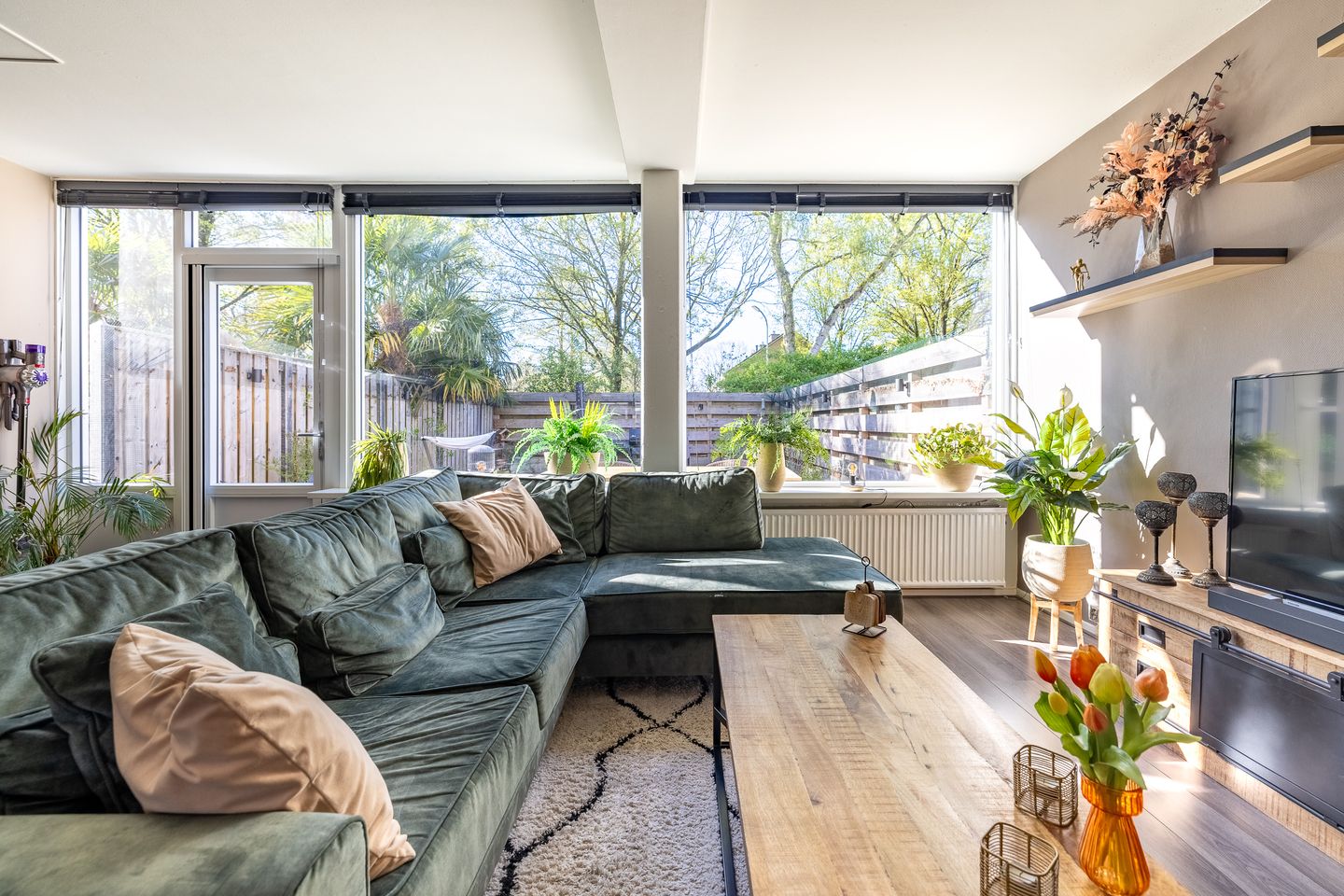 Photo 5 of van Leeuwenhoeklaan 6