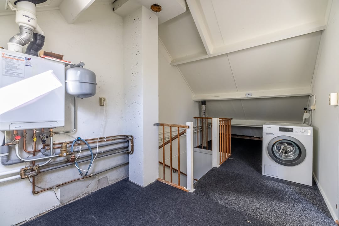 Photo 31 of van Leeuwenhoeklaan 6