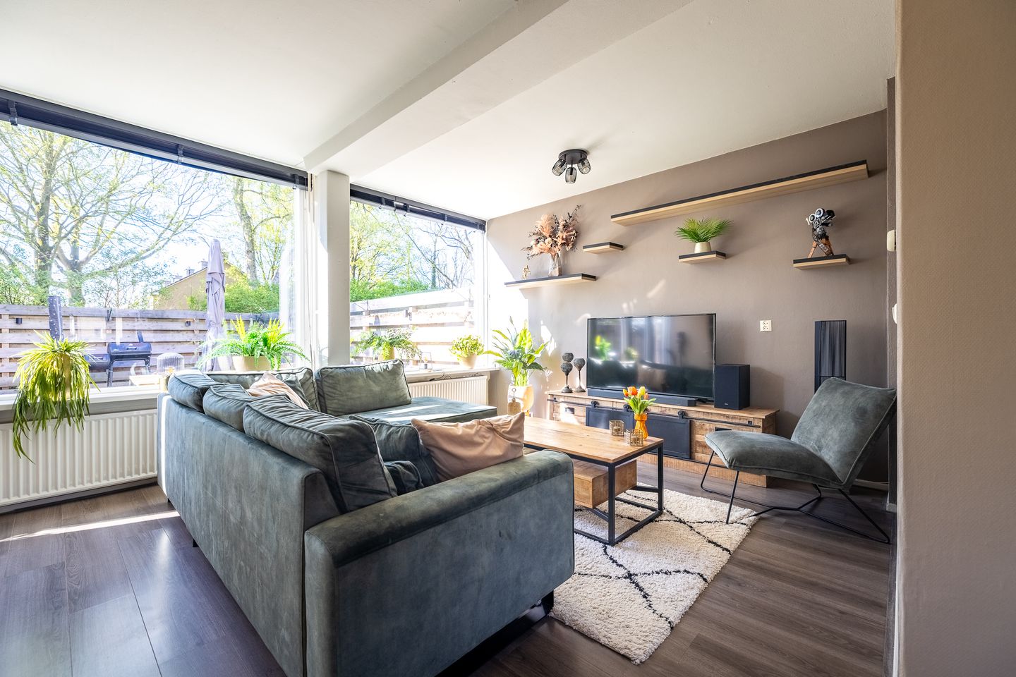 Photo 4 of van Leeuwenhoeklaan 6