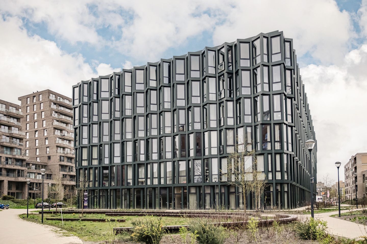 Photo 5 of Surinamepad 106