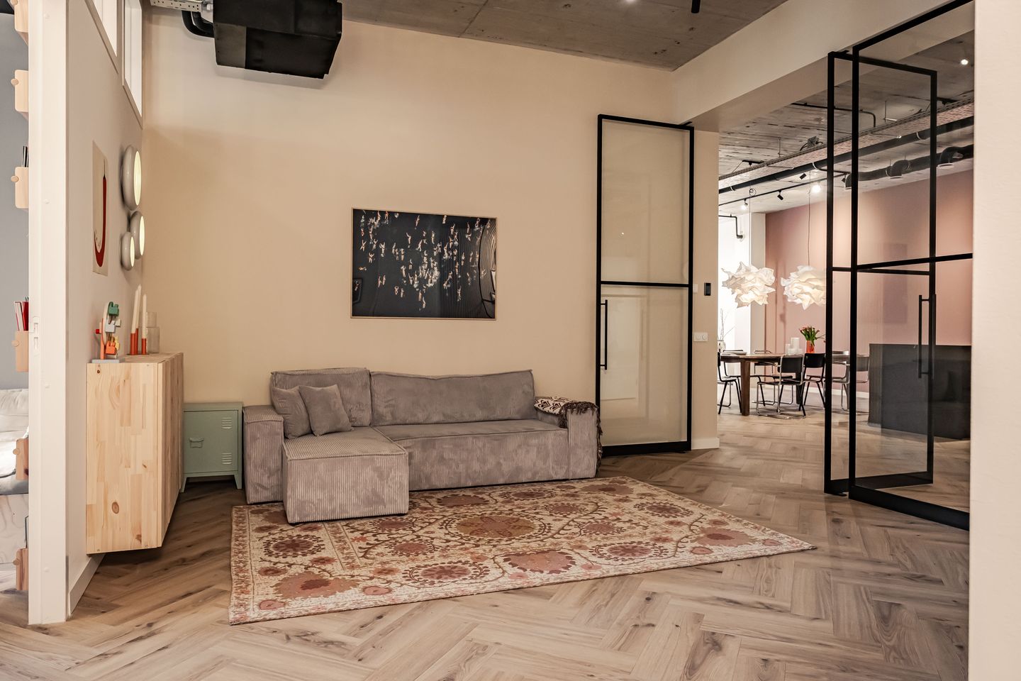 Photo 20 of Surinamepad 106