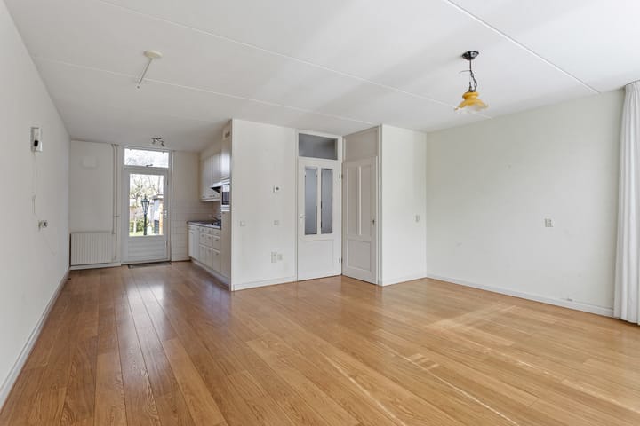 Tussenwoning te koop: Engelwortel 15, Oldenzaal