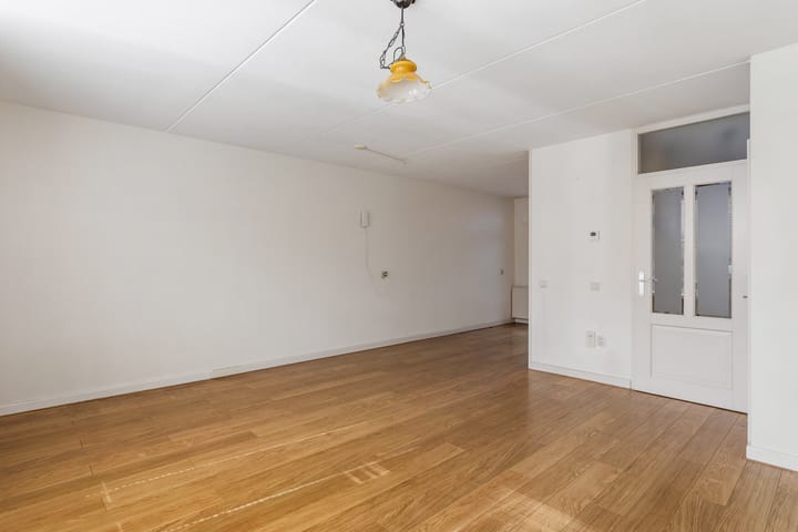 Tussenwoning te koop: Engelwortel 15, Oldenzaal
