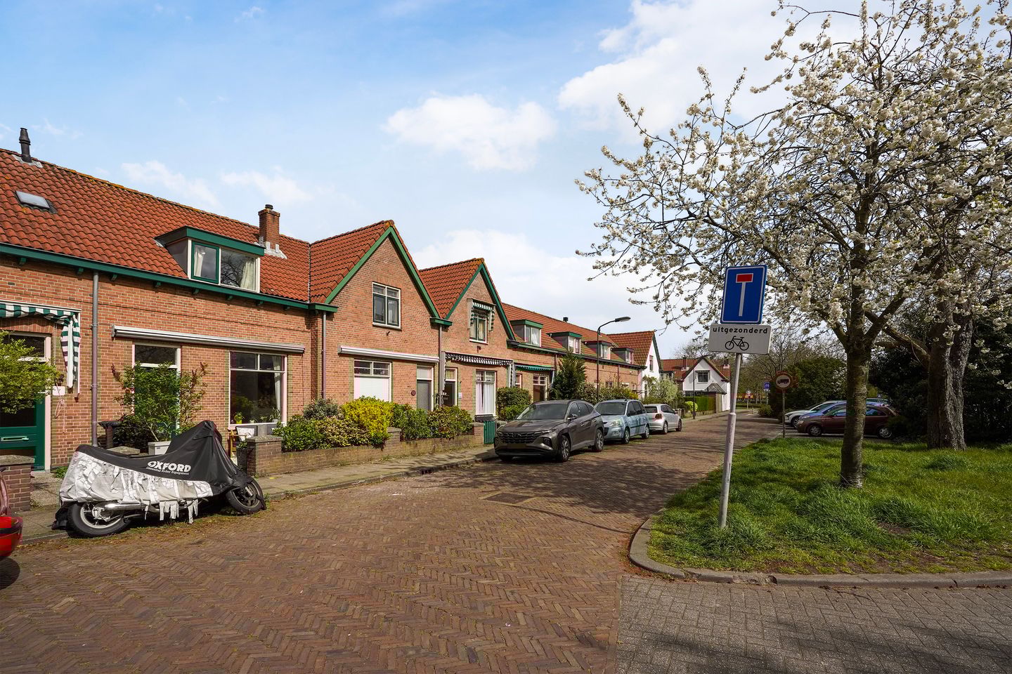 Photo 5 of Sint Raphaëlstraat 9