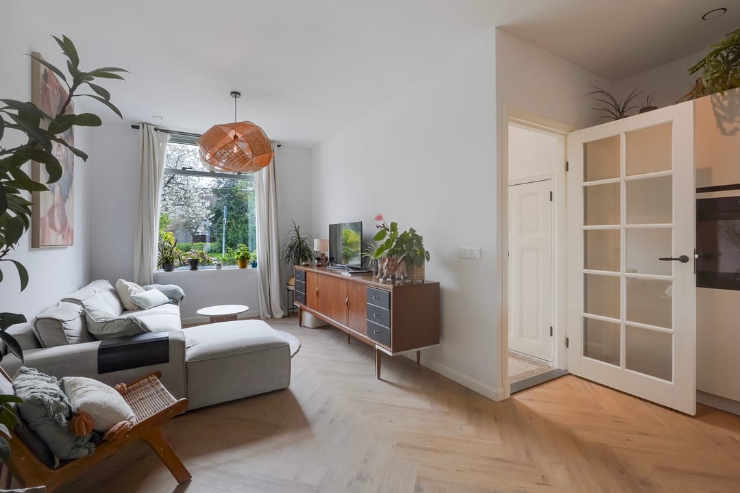 Photo 8 of Sint Raphaëlstraat 9