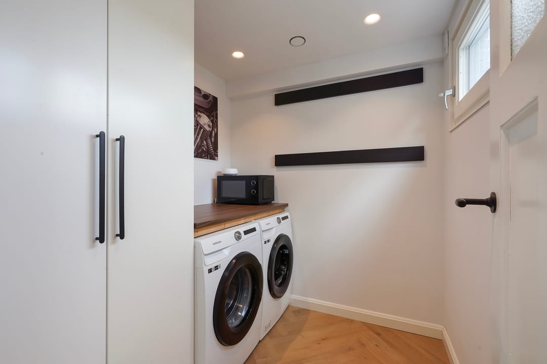 Photo 22 of Sint Raphaëlstraat 9