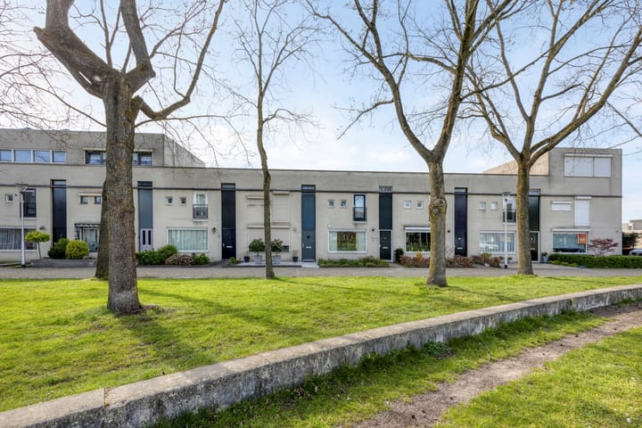 Foto 4 van Ruimelplein 25