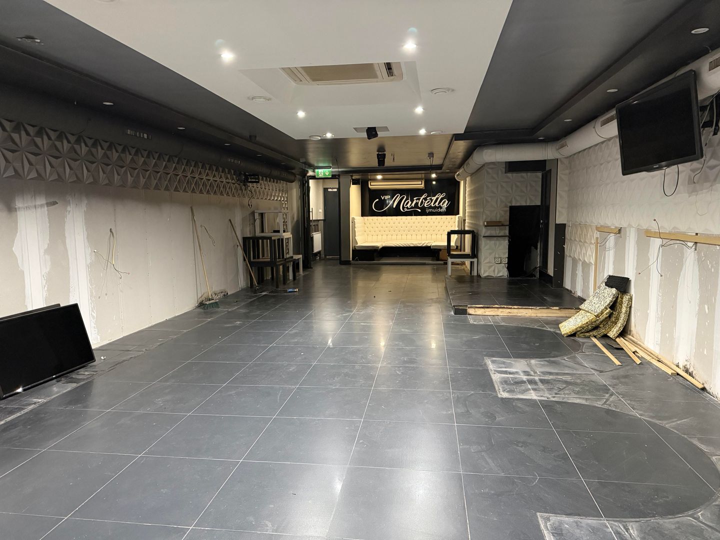 View photo 2 of Kennemerlaan 24