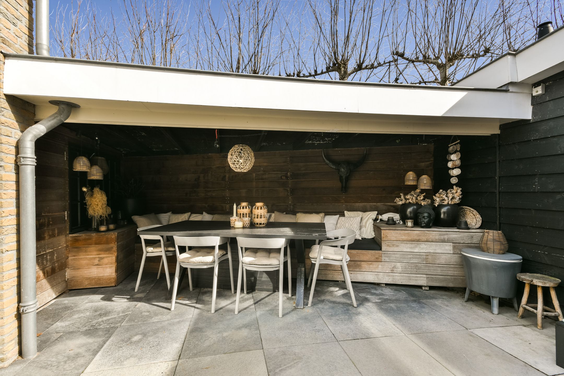 Charming 1930s Semi-Detached House with Driveway in Green Zandvoort Neighborhood — 24