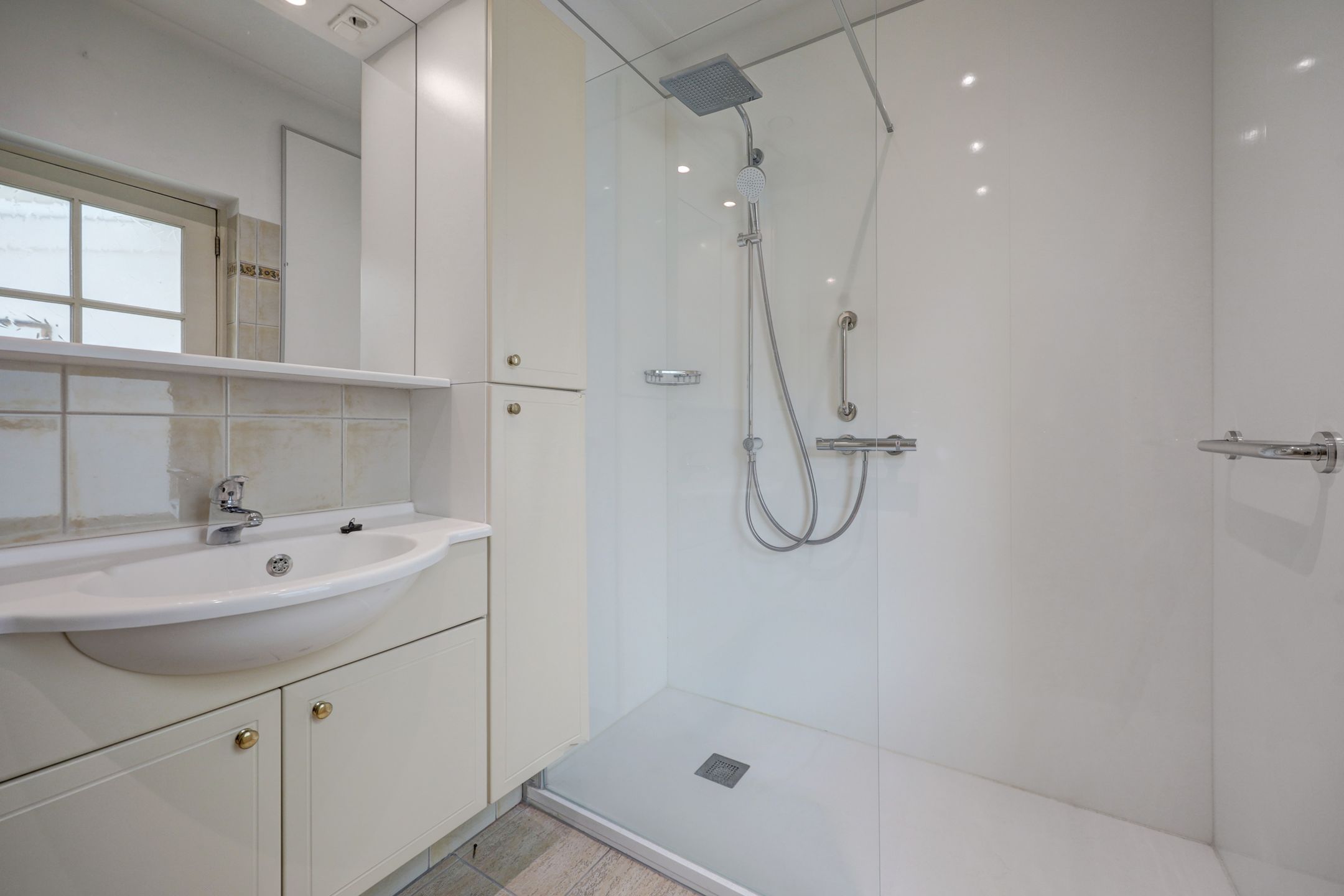 Foto 15 van Oostsingel 58