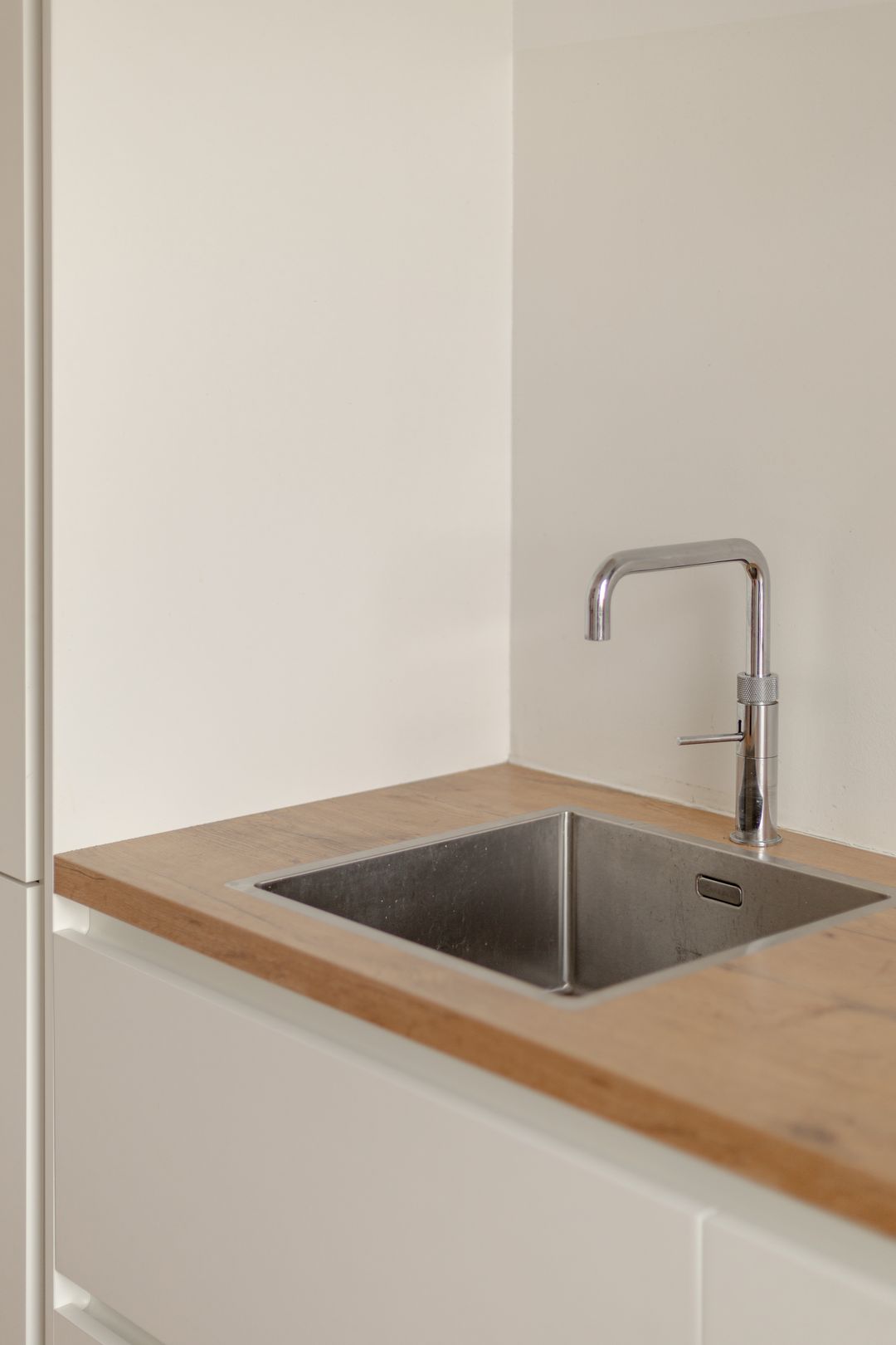 Photo 23 of Waldeck Pyrmontkade 926-B