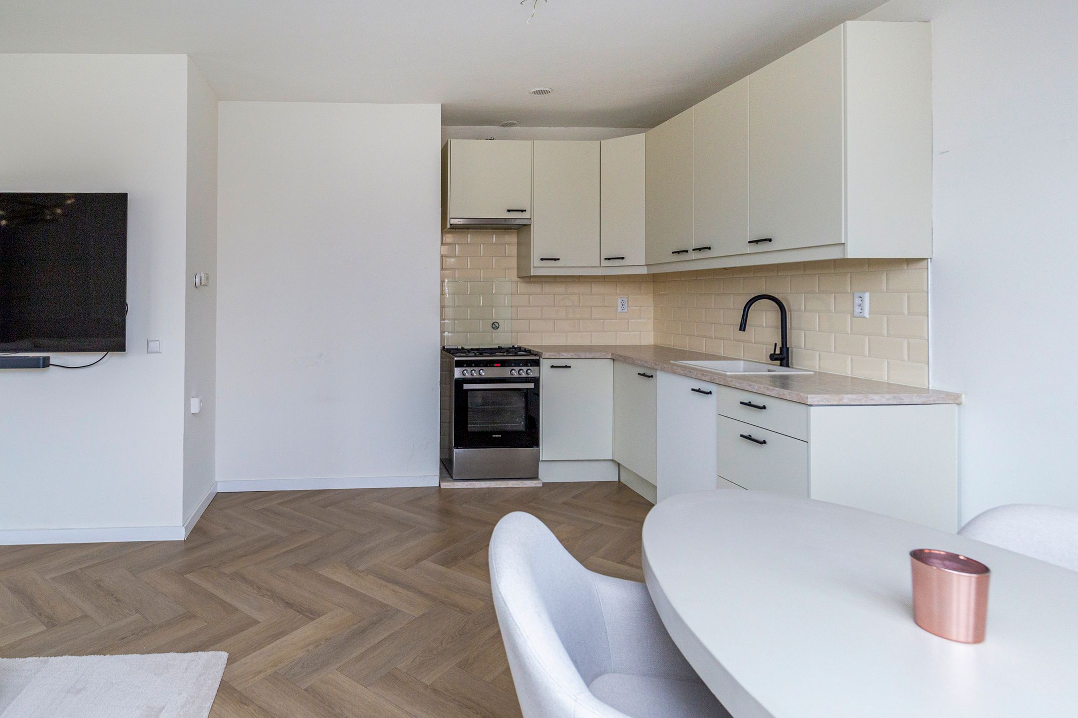 Photo 12 of Vigelandstraat 124