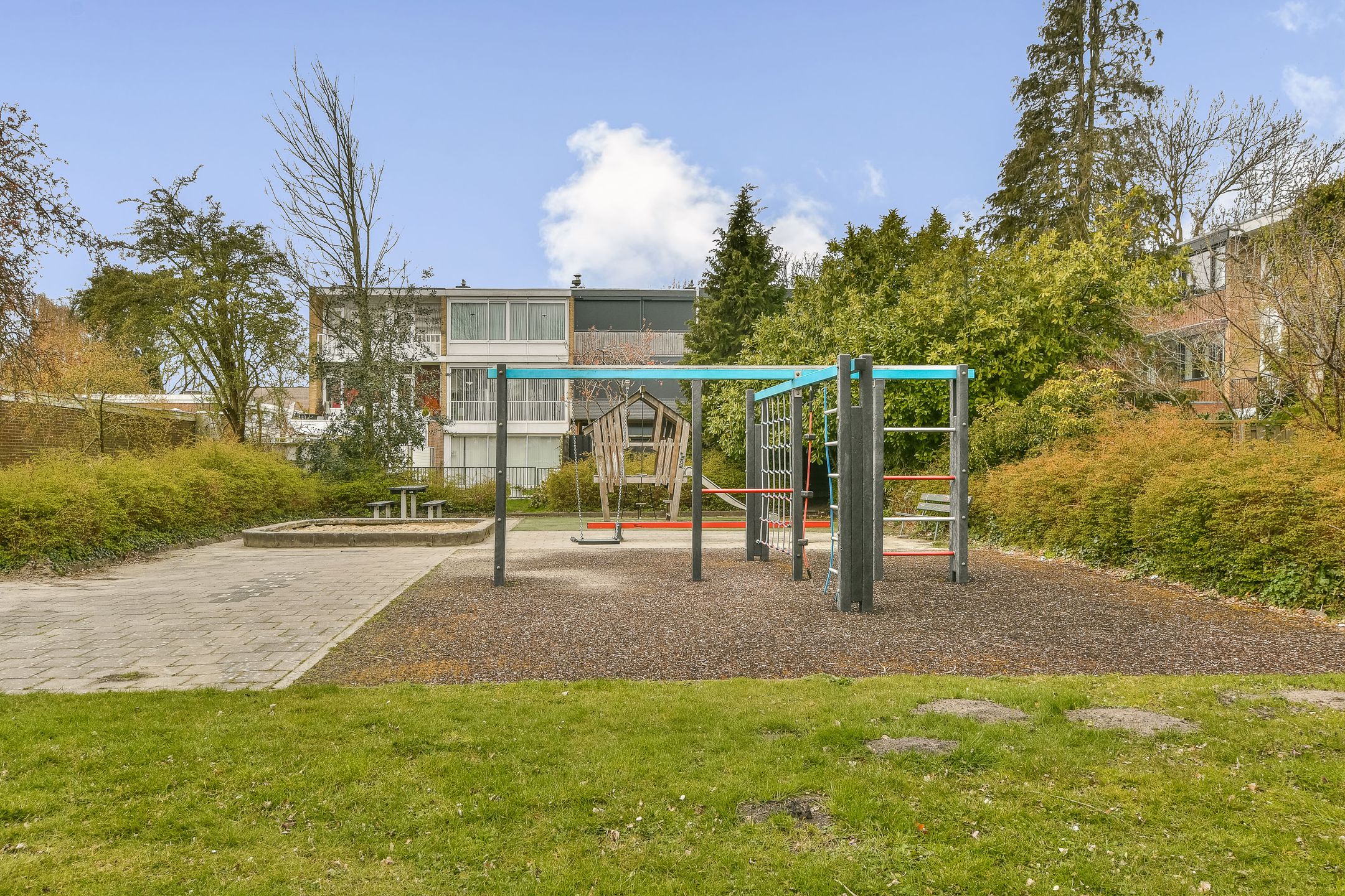 Foto 36 van Van Boshuizenstraat 671