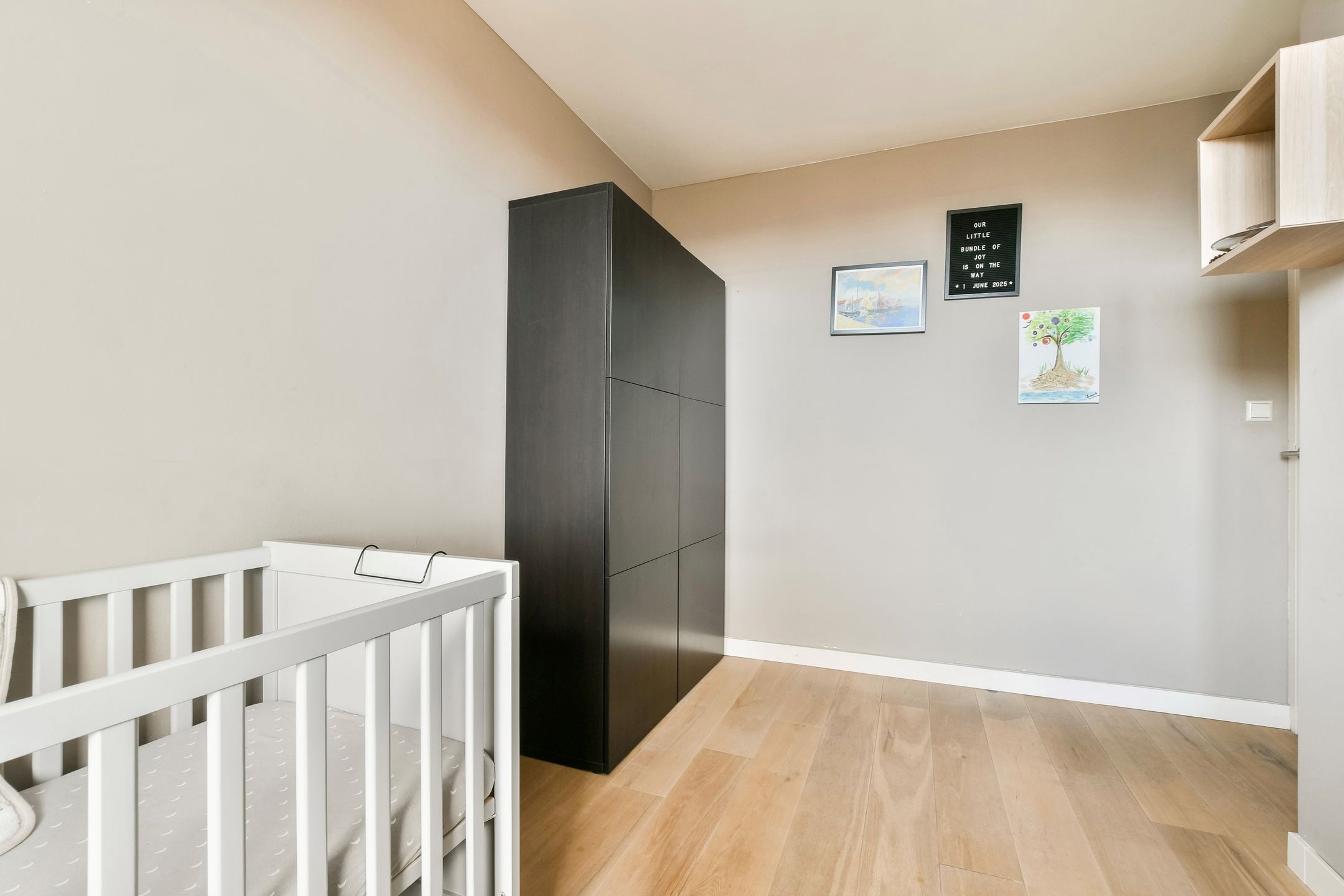 Luxurious Penthouse Apartment with Terrace and Private Parking in Amsterdam Osdorp — 15