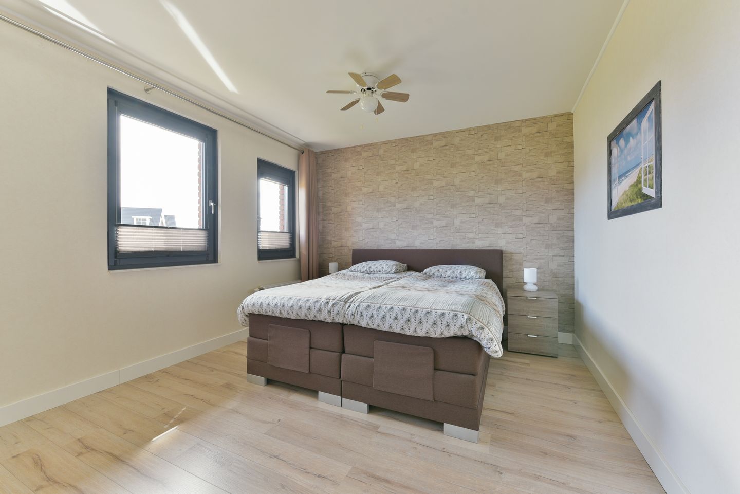 Foto 20 van Via Horta 105