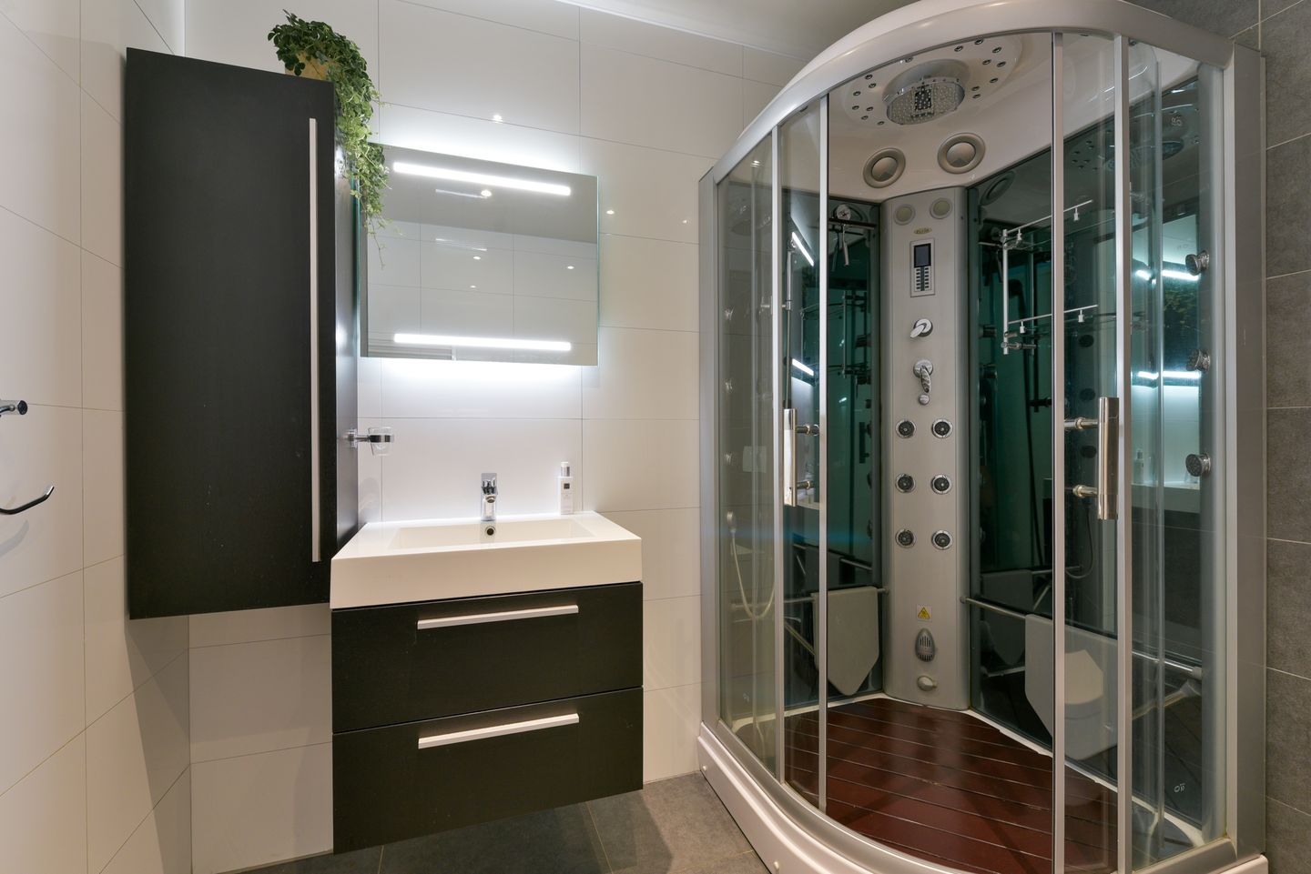 Foto 25 van Via Horta 105