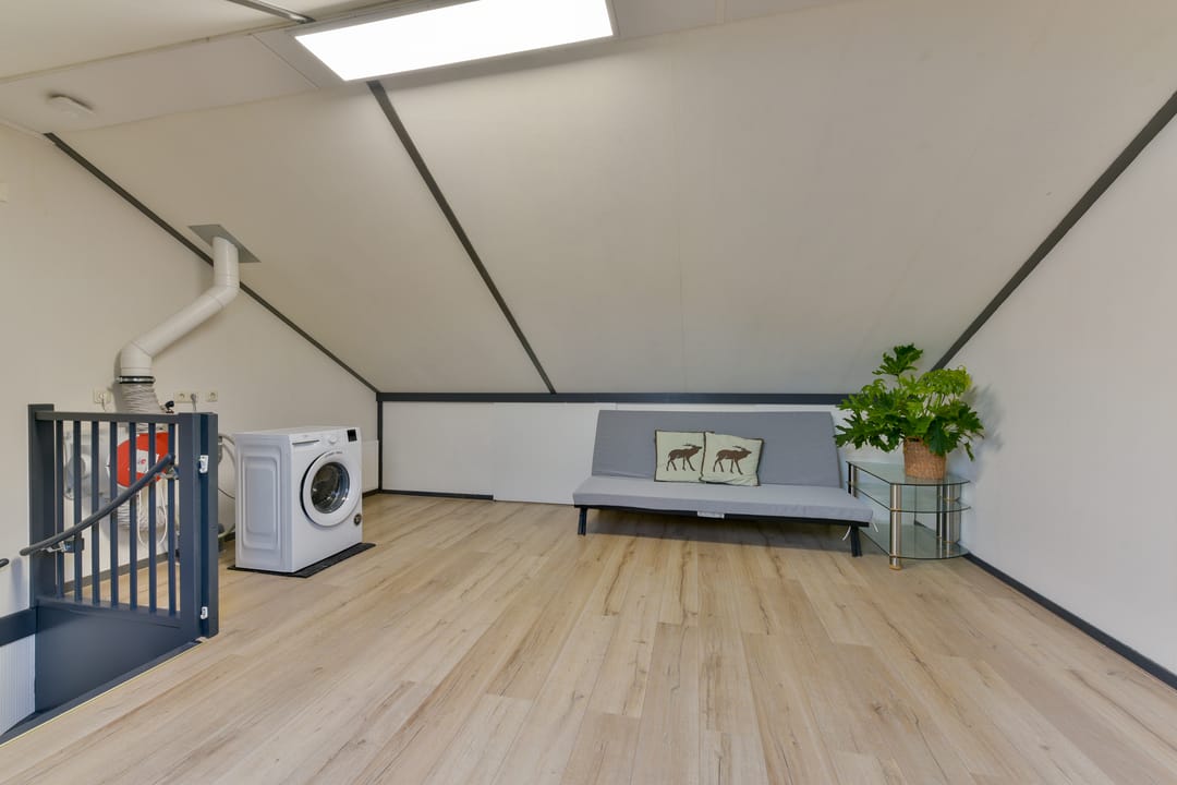 Foto 31 van Via Horta 105