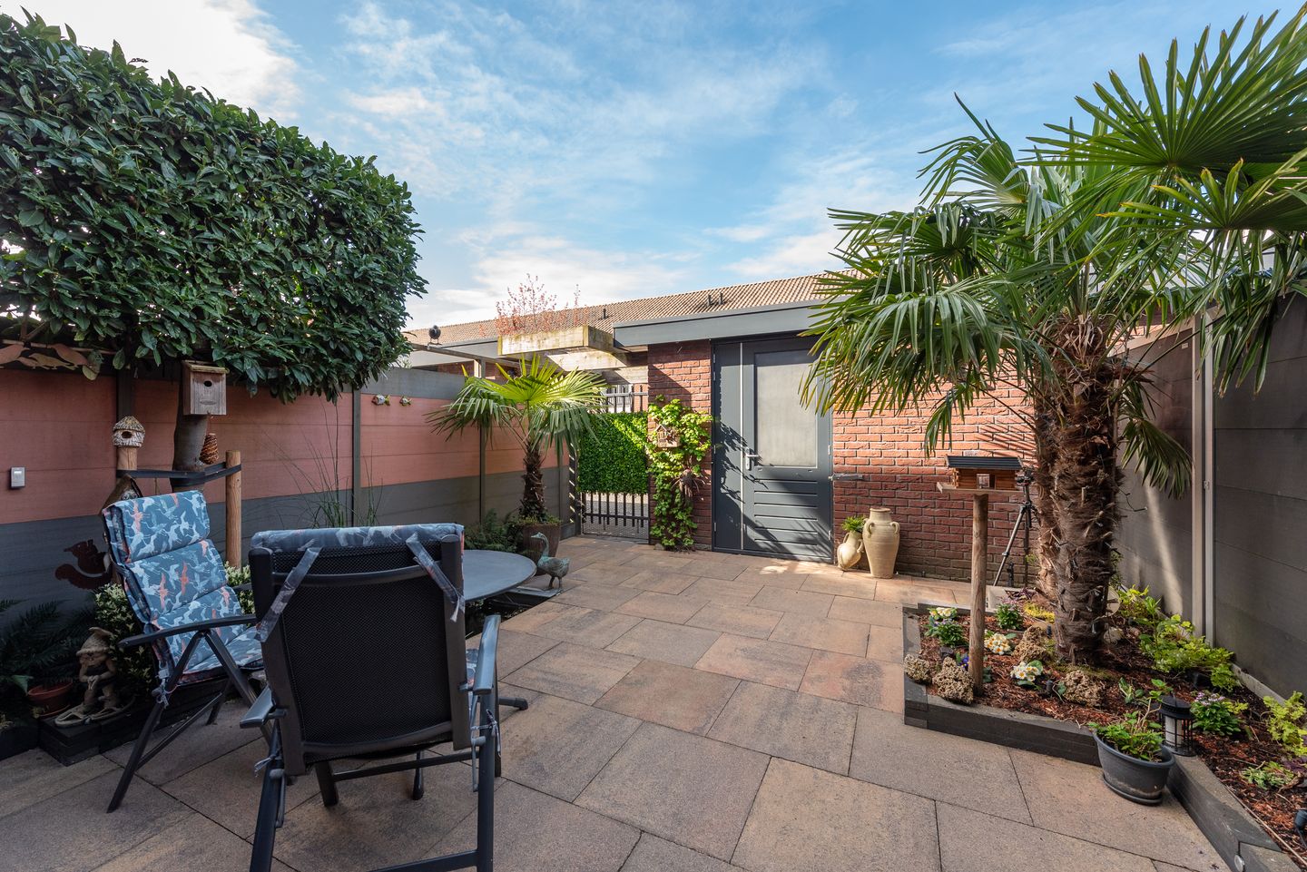 Foto 34 van Via Horta 105